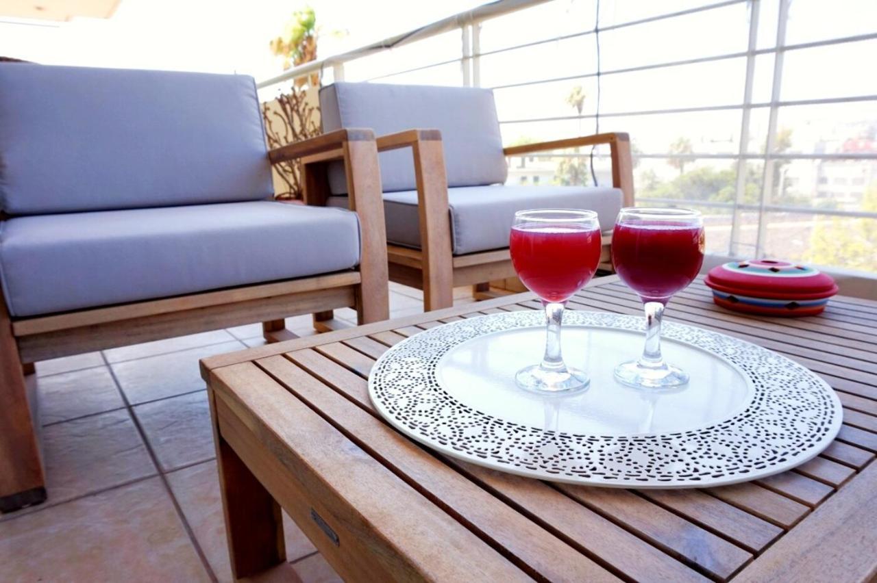 Piraeus Bright Apt Bagian luar foto