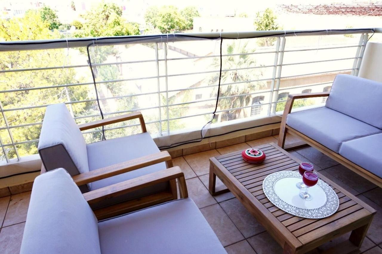 Piraeus Bright Apt Bagian luar foto